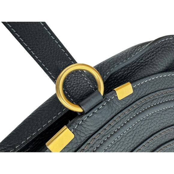 🖤 Chloé Marcie Medium Leather Saddle Bag – Black with Gold-Tone Hardware 🖤 - Picture 7 of 8